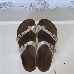 birkenstock women’s sandals